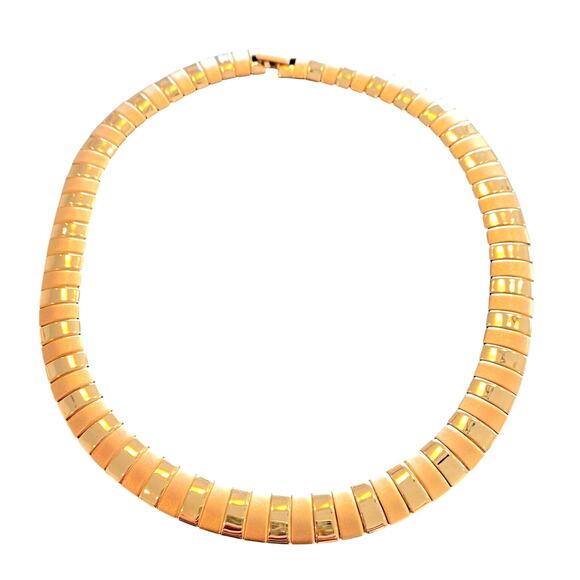 Gold Choker Necklace Vintage 90s Y2K Elegant Boss Lady Brushed & Glossy Lilnks - Picture 3 of 7